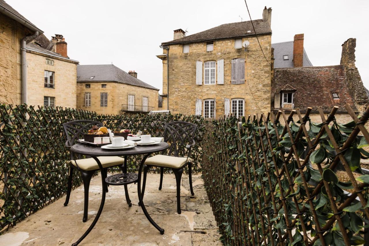 Le Petit Manoir Hotel Sarlat-la-Caneda Bagian luar foto